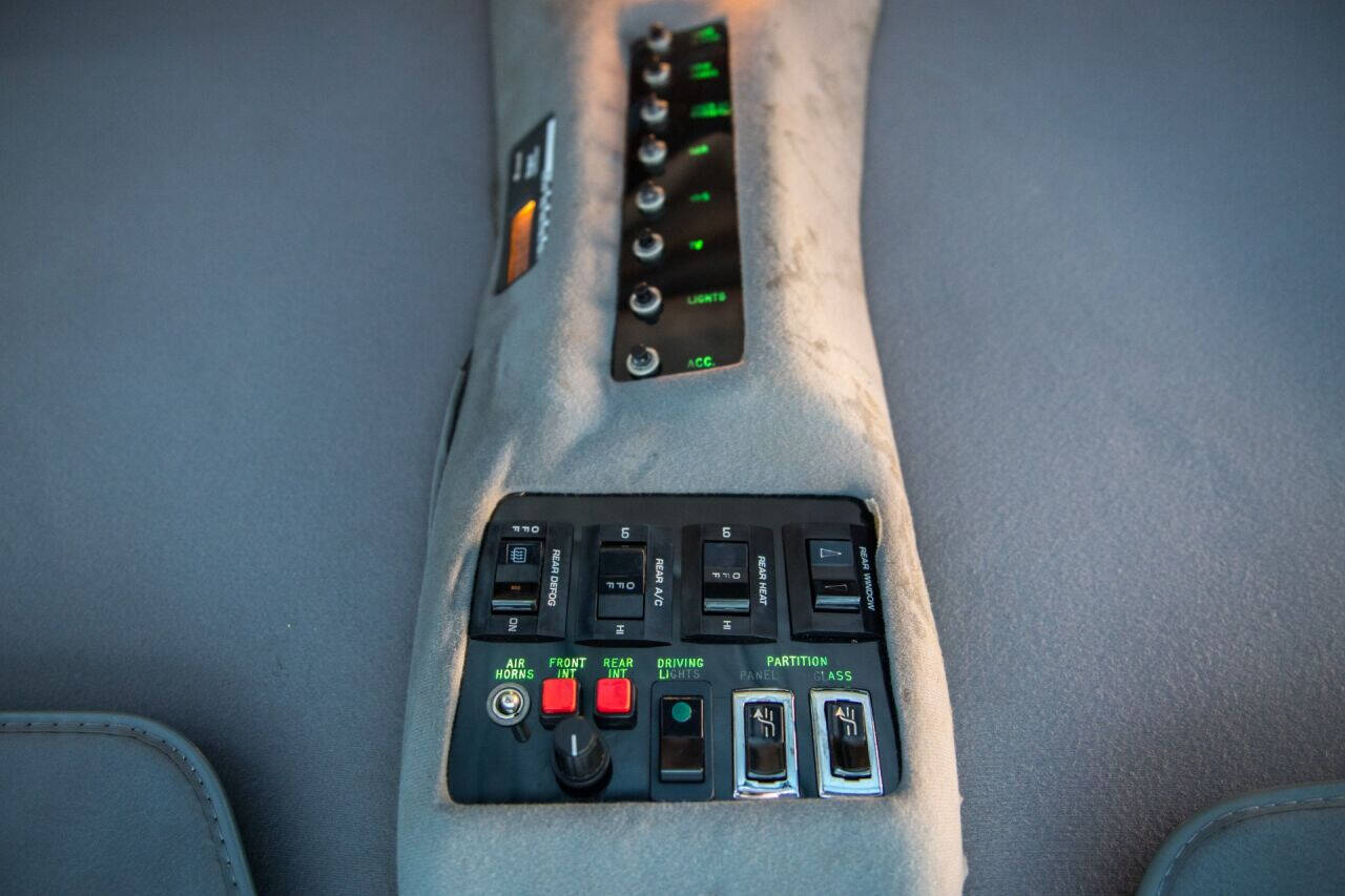 1988 Chevrolet Suburban 66