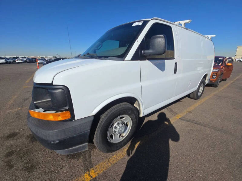 2017 Chevrolet Express 2500