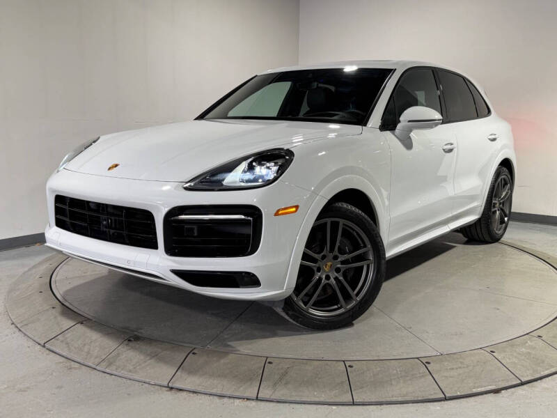 2022 Porsche Cayenne