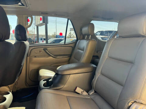 2006 Toyota Sequoia SR5