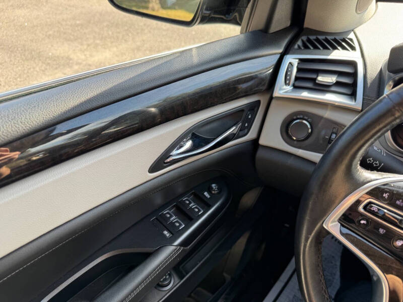 2016 Cadillac SRX Luxury Collection