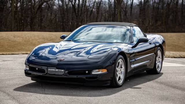2004 Chevrolet Corvette 1
