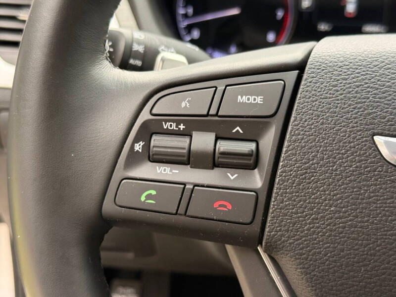 2015 Hyundai Genesis