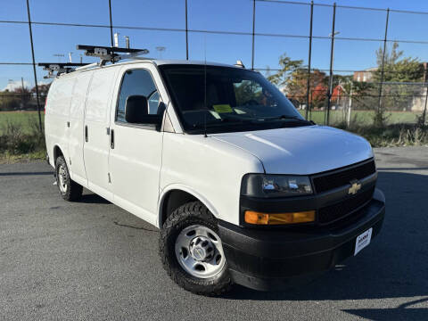 2023 Chevrolet Express 2500