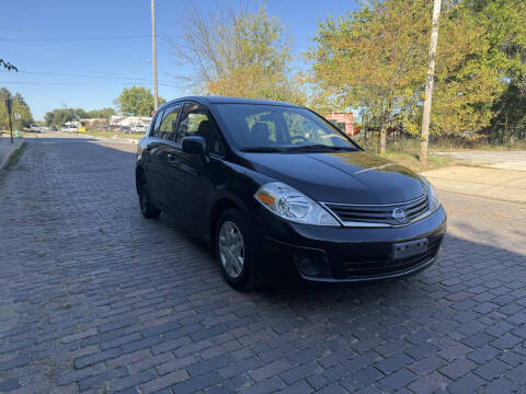 2011 Nissan Versa 1.8 S