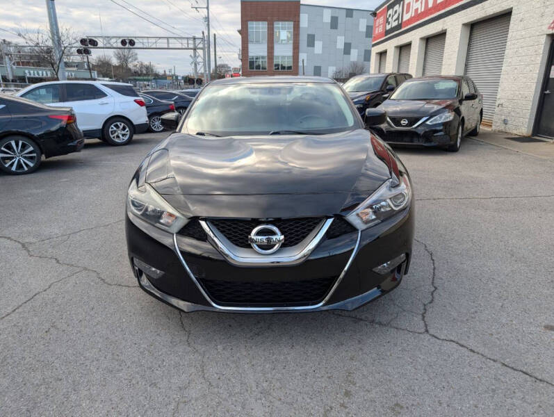 2017 Nissan Maxima