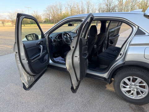 2019 Mitsubishi Eclipse Cross ES
