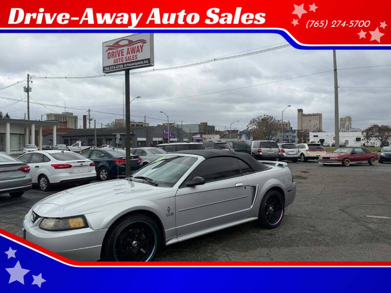 2003 Ford Mustang Deluxe