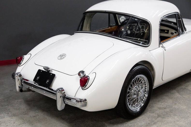 1959 MG A COUPE