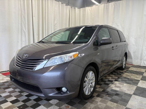 2016 Toyota Sienna XLE 7-Passenger
