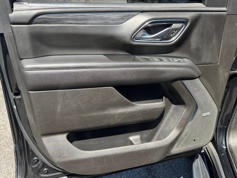 2021 GMC Yukon XL SLT