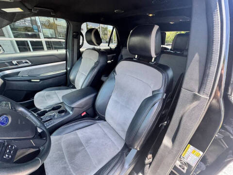 2017 Ford Explorer XLT