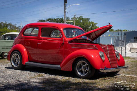 1937 Ford Tudor