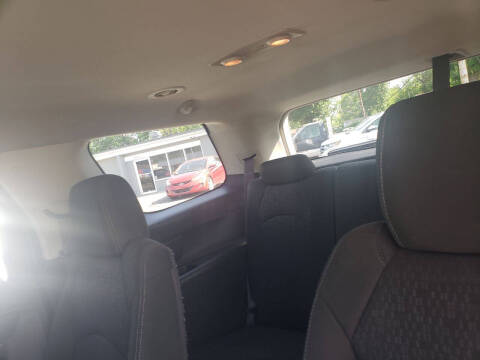 2014 GMC Acadia SLE-2