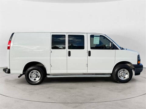 2024 Chevrolet Express 2500
