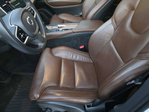 2019 Volvo XC90 T6 Inscription