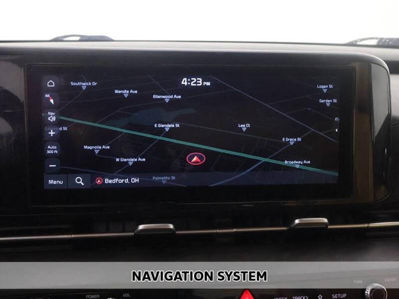 2023 Kia Carnival EX