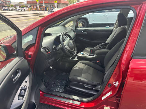 2015 Nissan LEAF S