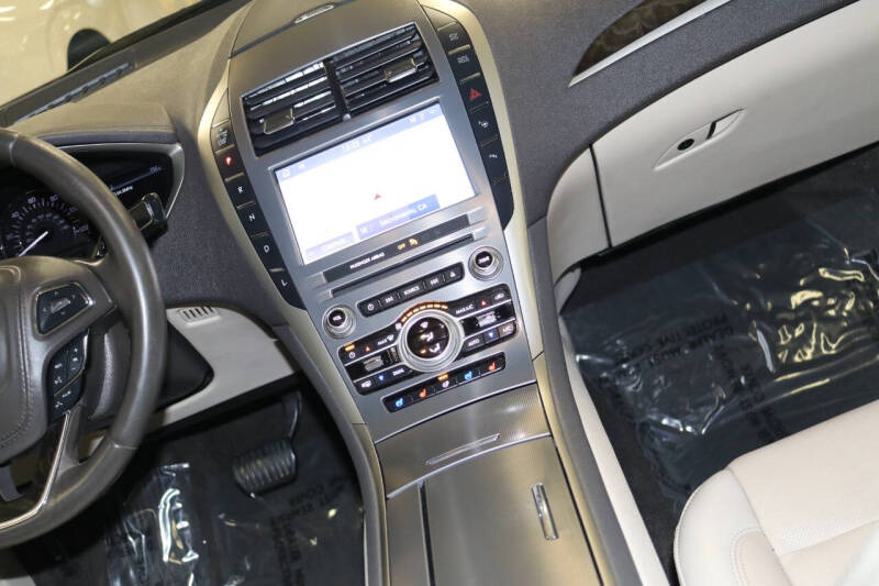 2020 Lincoln MKZ Hybrid Reserve