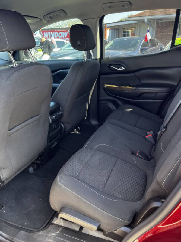 2017 GMC Acadia SLE-1