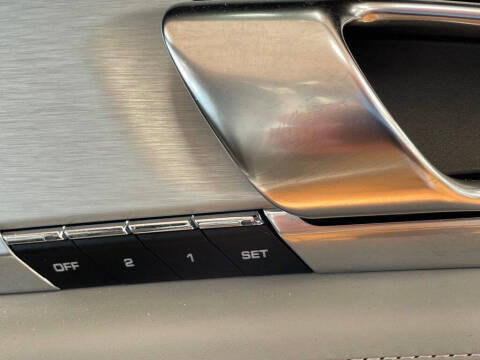 2012 Porsche Panamera Turbo