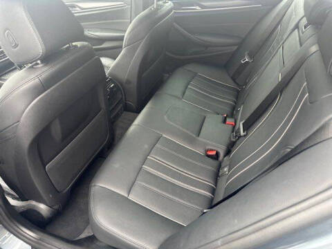 2021 BMW 5 Series 540i