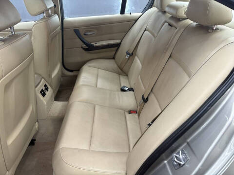 2011 BMW 3 Series 328i