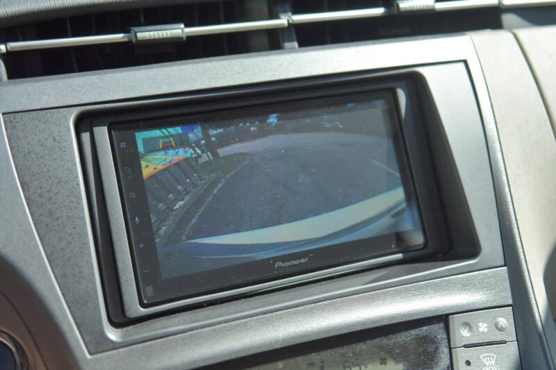 2015 Toyota Prius Three