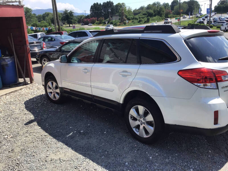 2012 Subaru Outback 2.5i Limited
