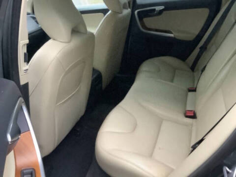 2017 Volvo XC60 T6 Inscription