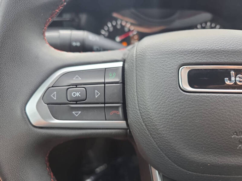 2025 Jeep Compass Trailhawk
