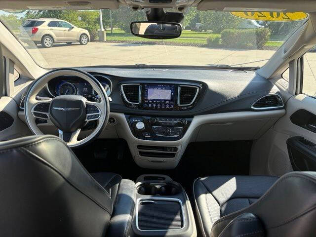 2020 Chrysler Pacifica Limited