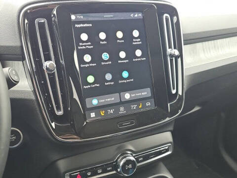 2026 Volvo XC40 B5 Plus