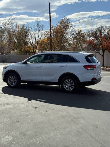 2018 Kia Sorento LX
