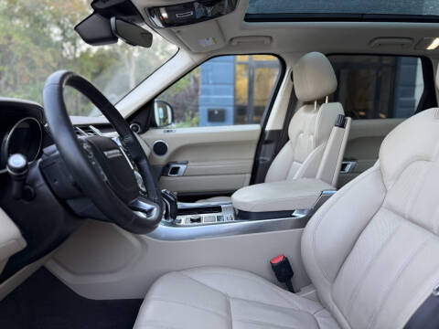 2017 Land Rover Range Rover Sport SE