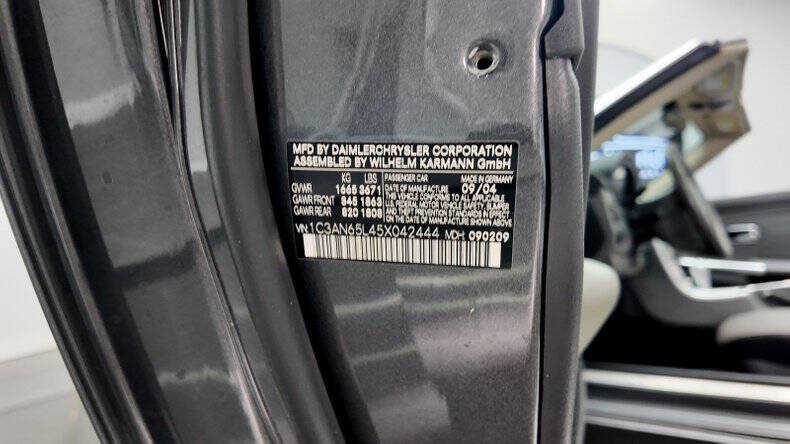 2005 Chrysler Crossfire Limited