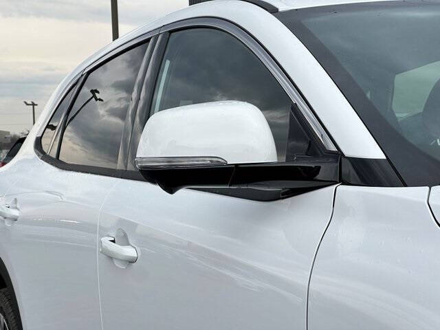 2025 VinFast VF8 Plus