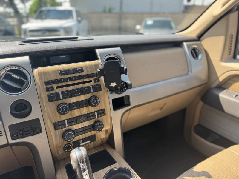 2011 Ford F-150 Lariat