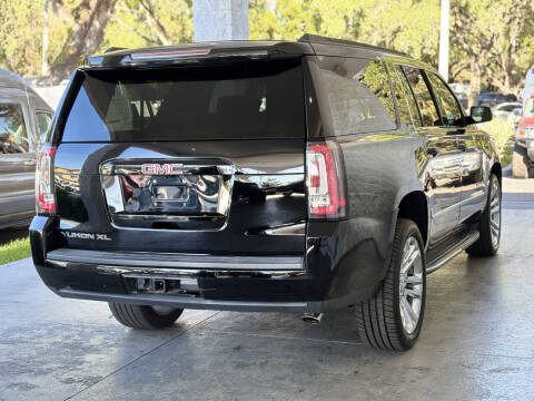 2016 GMC Yukon XL SLT