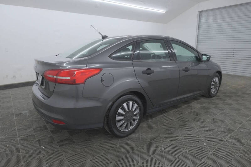 2015 Ford Focus S
