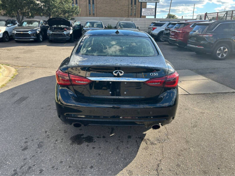 2021 Infiniti Q50 Luxe