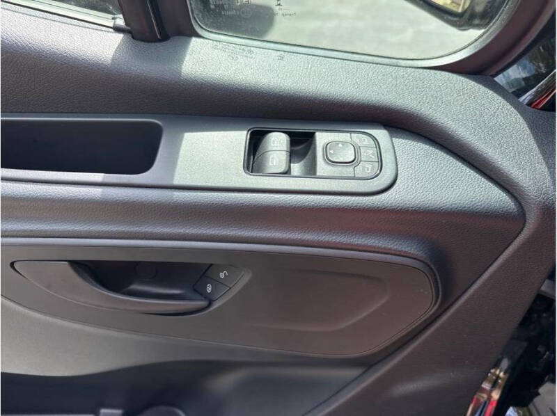 2023 Mercedes-Benz Sprinter 2500