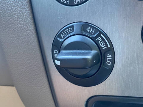 2013 Nissan Armada Platinum