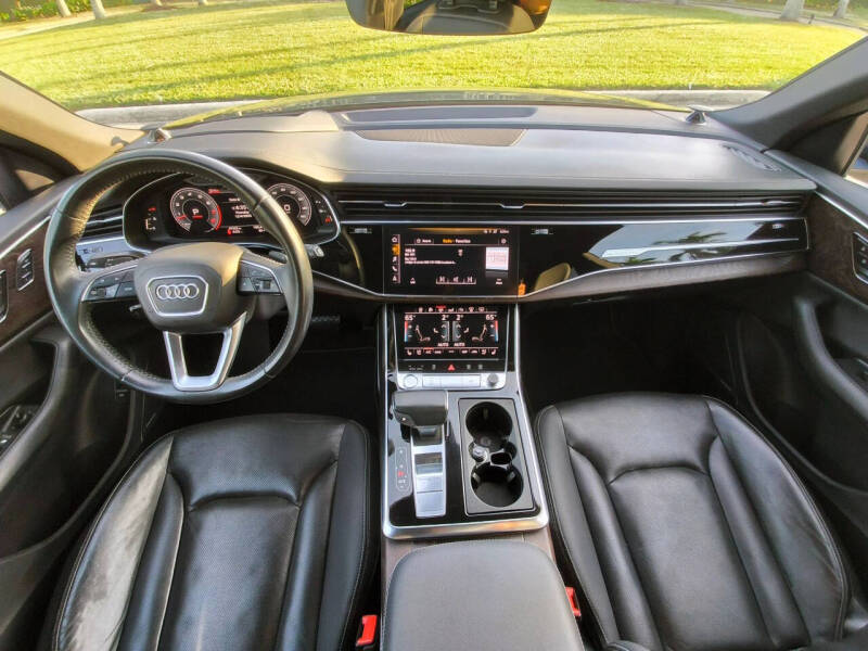 2019 Audi Q8 quattro Prestige 55 TFSI