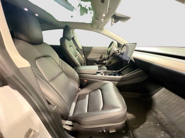 2020 Tesla Model 3 Standard Range