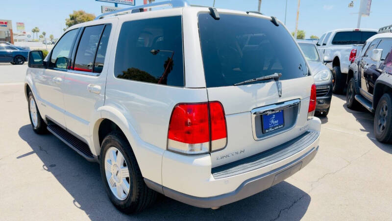 2005 Lincoln Aviator Luxury