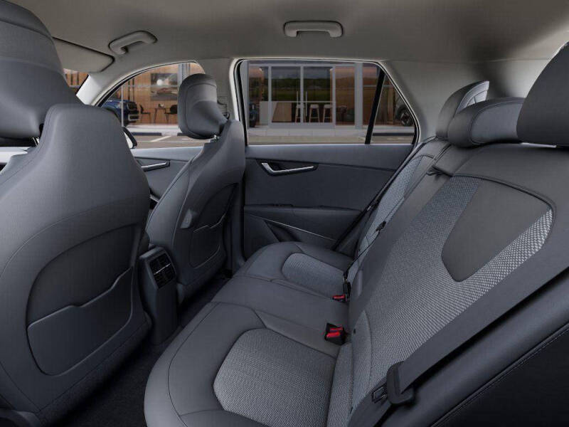 2025 Kia Niro EV Wind