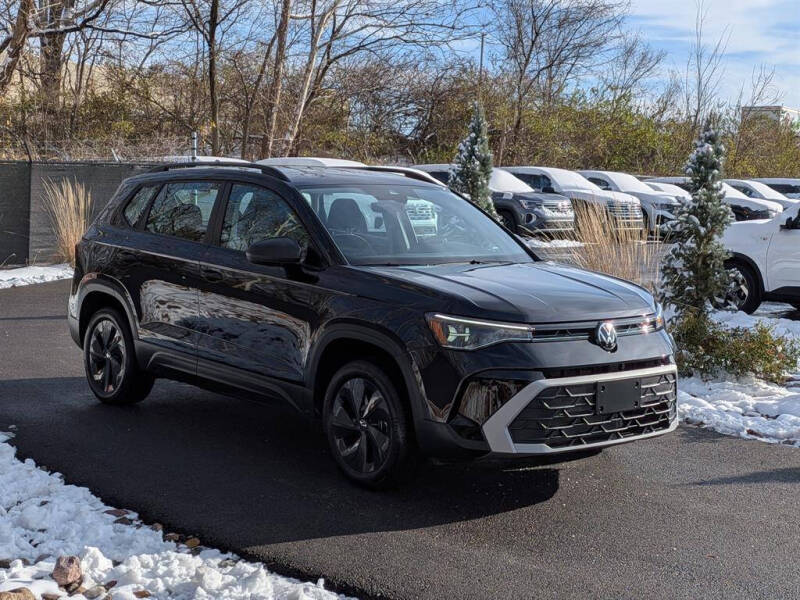 2025 Volkswagen Taos S