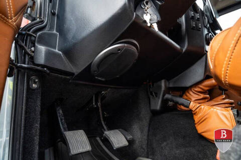 1987 Land Rover Defender