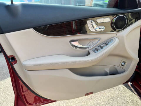 2018 Mercedes-Benz C-Class C 300